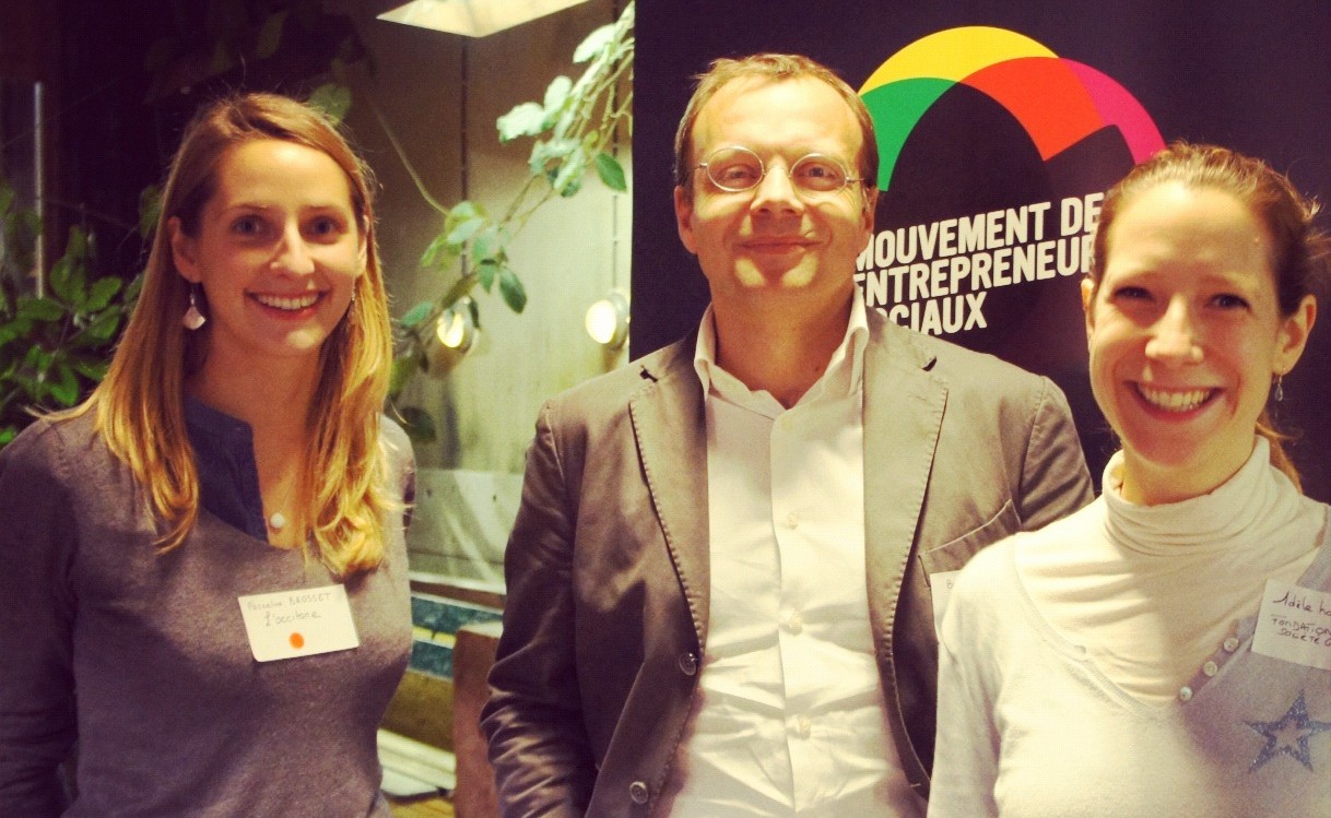 Intrapreneurs sociaux présents à l'apéro du Mouves sur l'intrapreneuriat social